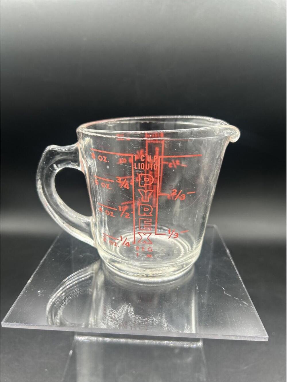 Vintage Pyrex Measuring Cup 508  1 Cup Red Lettering Closed D Handle USA